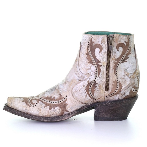 NWT CORRAL WOMEN'S LAZER ANKLE FASHION BOOTIES - SNIP TOE Size 8.5 - Picture 5 of 15